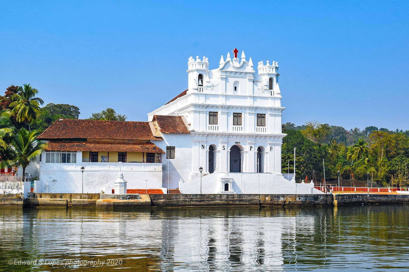 Church Of Nossa Senhora De Penha De Franca in Goa