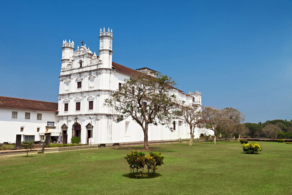 Top 5 Churches to visit in Goa